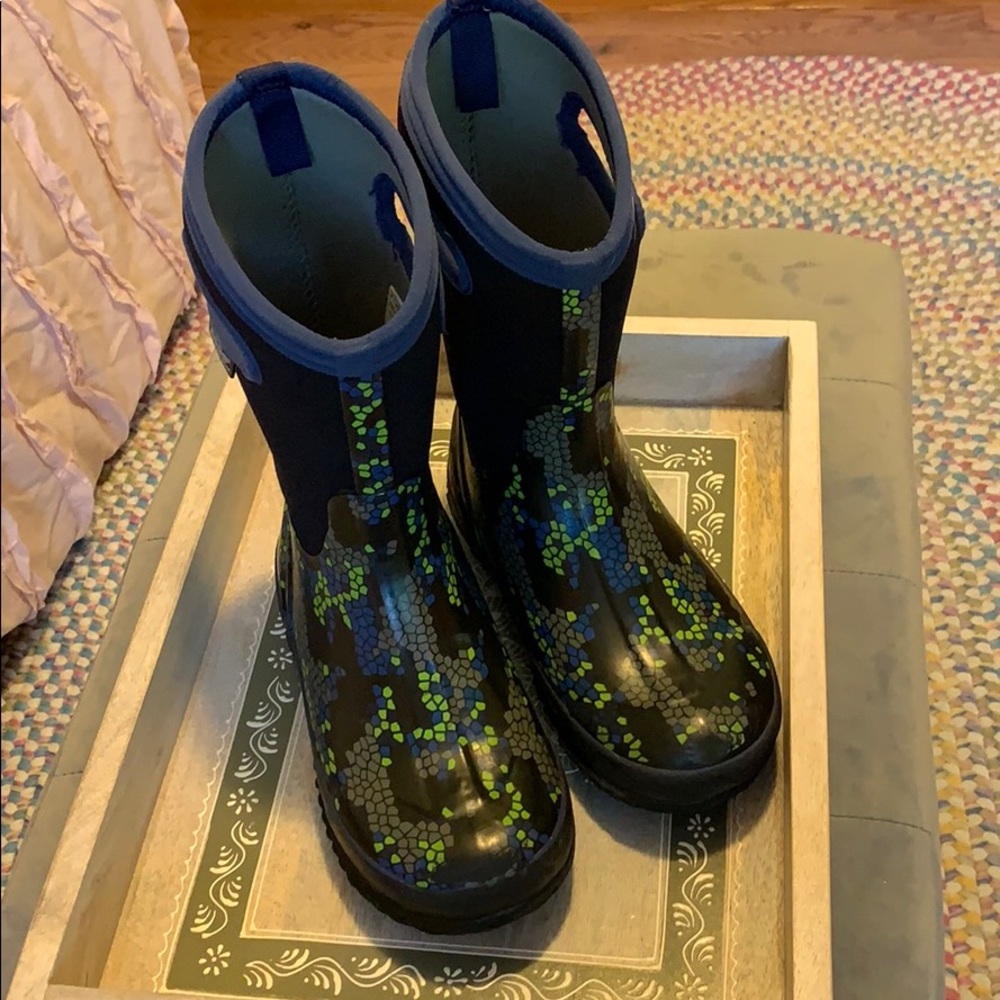 Bogs size 5